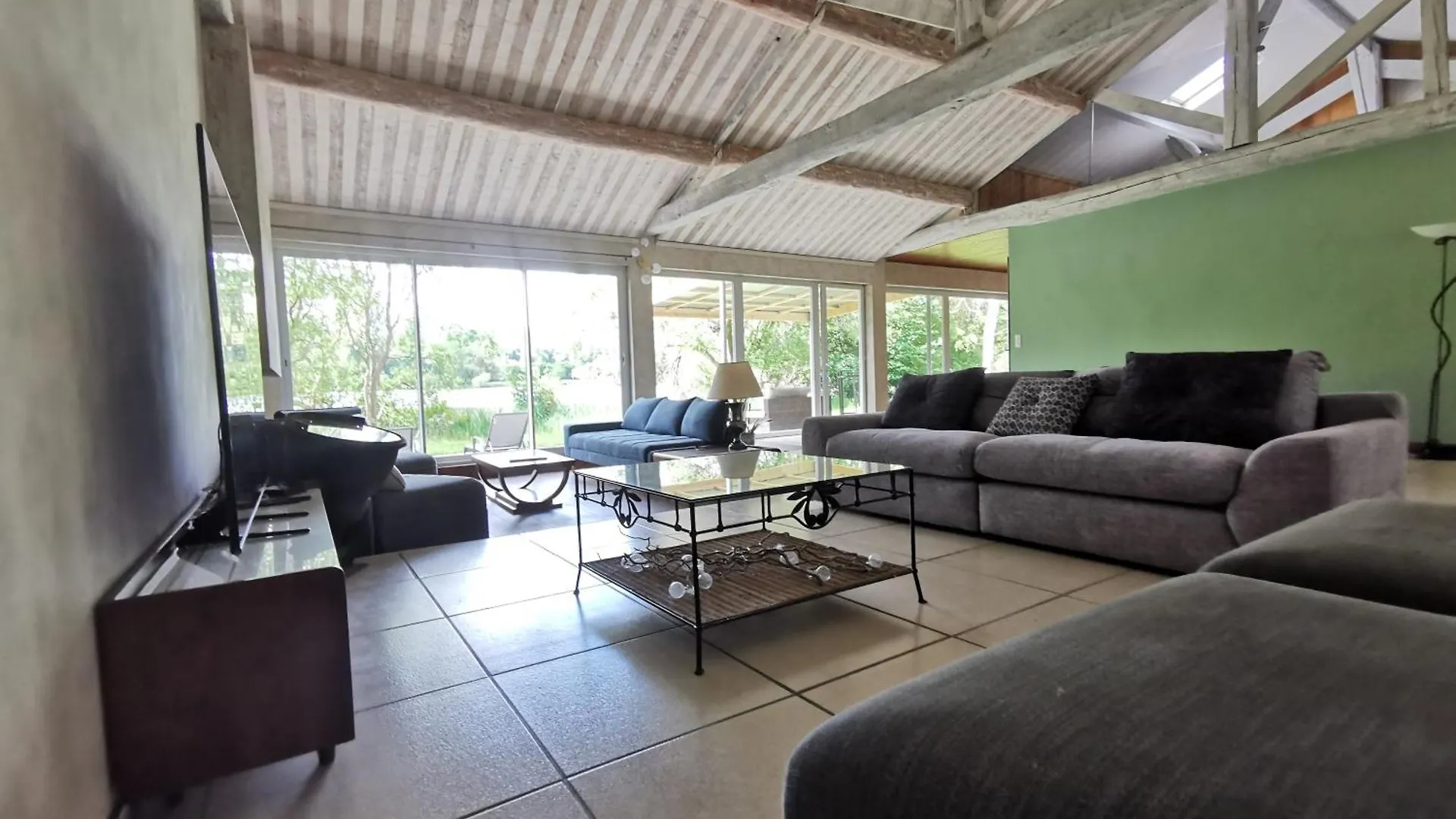 Vakantiehuis Les Pyrenees Au Bord De L'Eau, De 2 A 7 Personnes Villa Barbazan